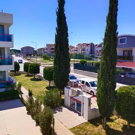 Διαμέρισμα Cozy And Peaceful In The Center *